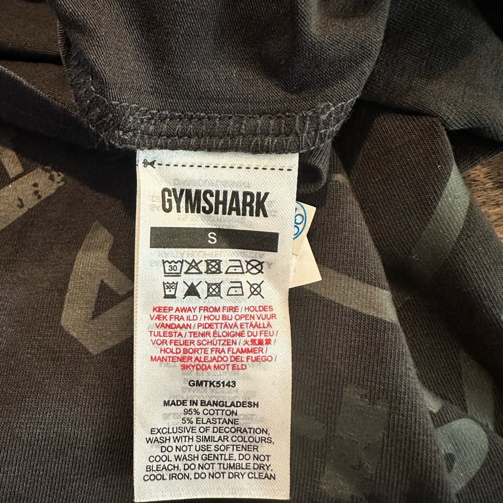 Gymshark Legacy Drop Arm Tank - Picture 9 of 9
